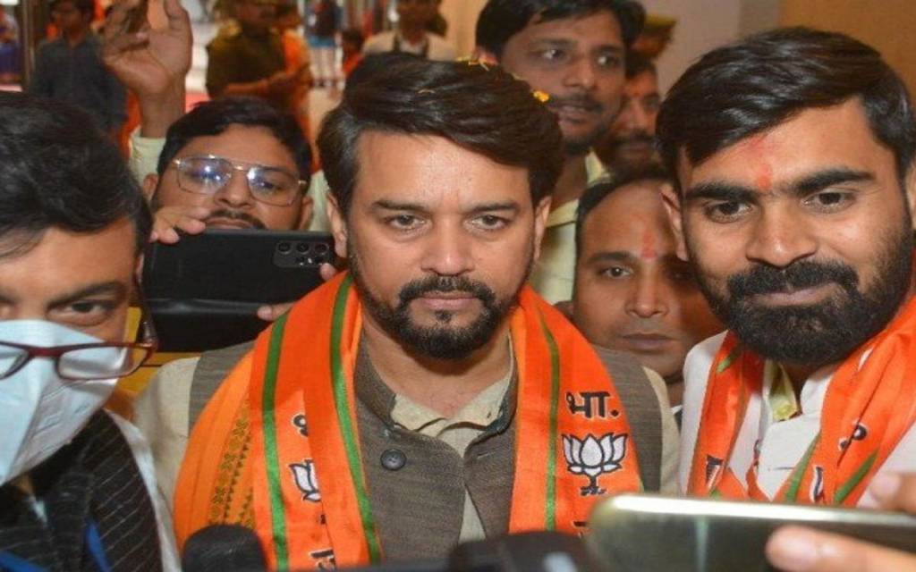 वाराणसी के काशी फिल्म फेस्टिवल में पहुंचे अनुराग ठाकुर कहा- अखिलेश यादव कहीं न कहीं काट रहे कन्नी