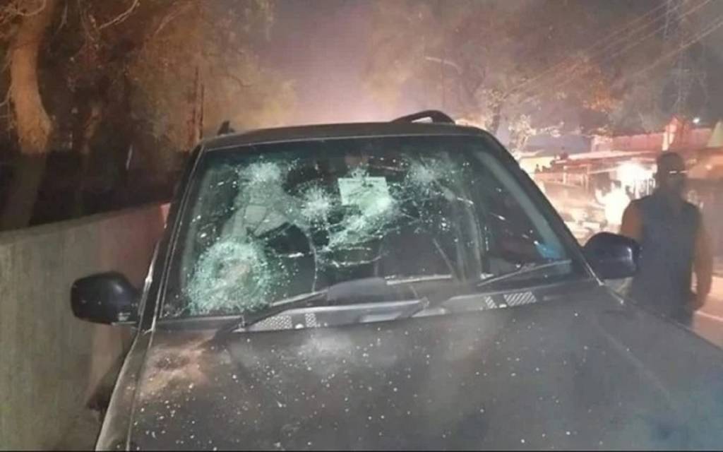 अयोध्या में बाहुबलियों के बीच चली गोलियां, अभय सिह व पांच अन्य को पुलिस ने हिरासत में लिया