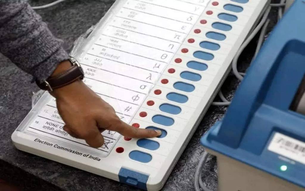 वाराणसी में कल शाम छह बजे थमेगा चुनाव प्रचार, सात मार्च को सुबह 7 बजे से होगी वोटिंग