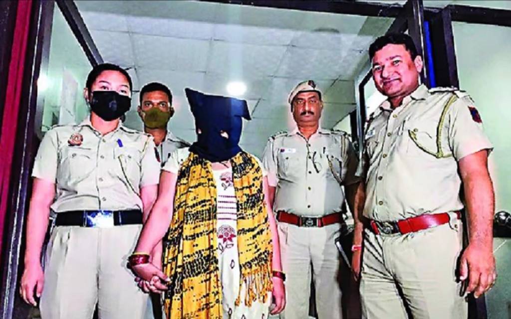 दिल दहला देने वाली घटना: एक दिन पहले ही की थी 2 महीने की बच्ची की हत्या, ओवान मिला शव
