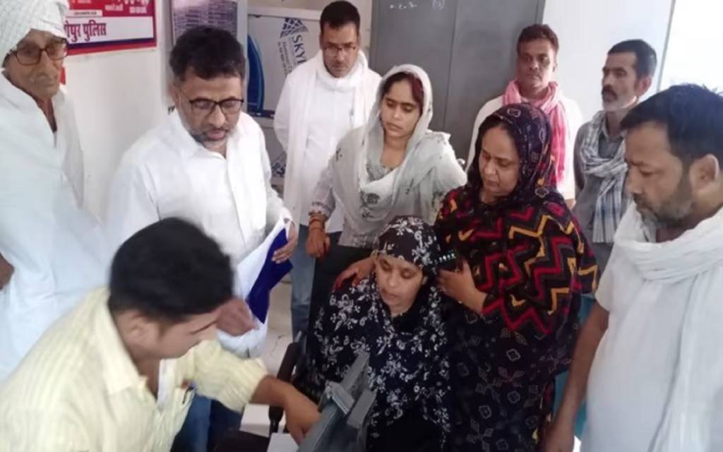 गाजीपुर में किसान की गला रेत कर हत्या
