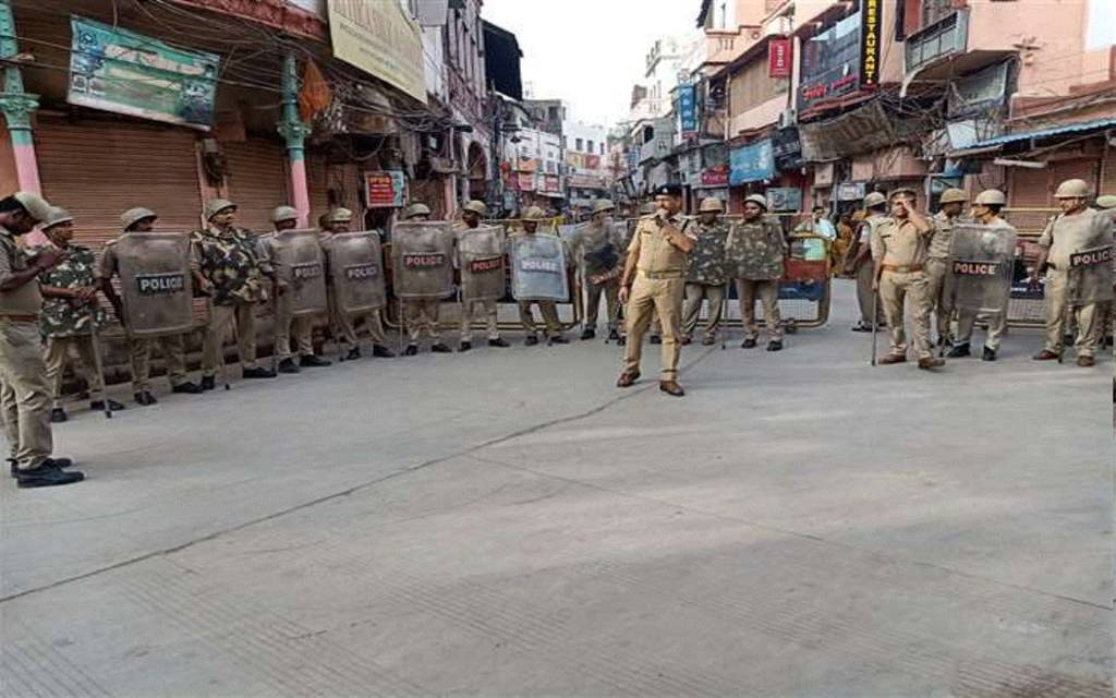 ज्ञानवापी प्रकरण: तहखाने का सर्वे शुरू, दो कमरे का ताला तोड़ा गया, सुरक्षा व्‍यवस्‍था की गई कड़ी 