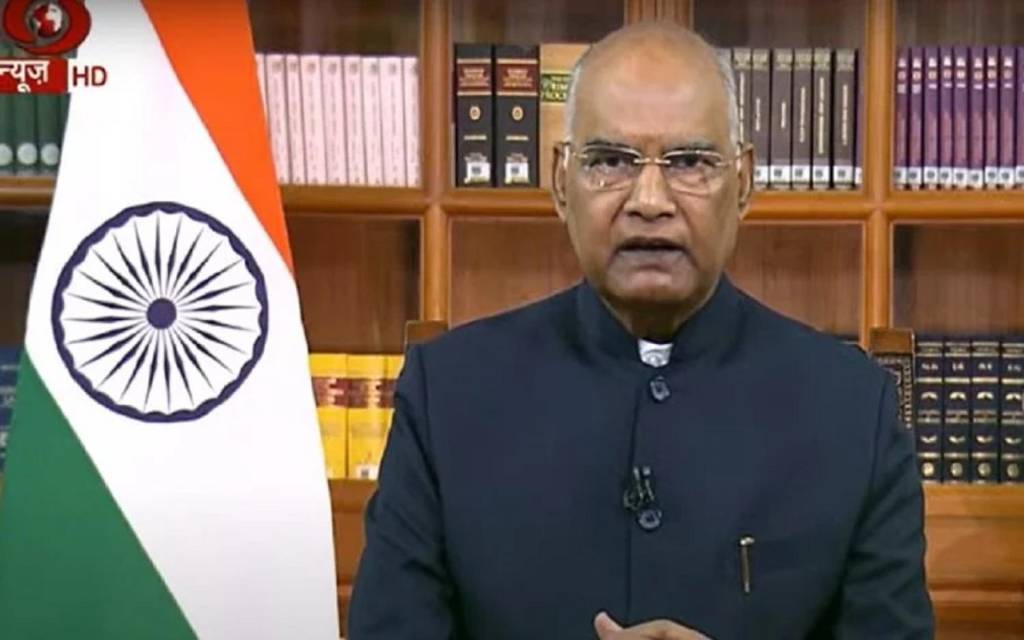 राष्ट्रपति गोरखनाथ मंदिर की गोशाला में जाकर गायों को खिलाएंगे चारा, सीएम योगी भी रहेंगे साथ में