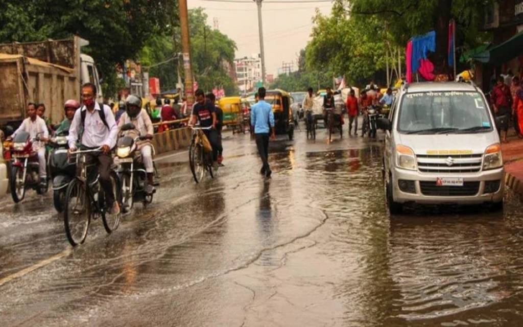 वाराणसी में बारिश के बाद फिर बढ़ी गर्मी, तापमान में उछाल, बढ़ी उमस