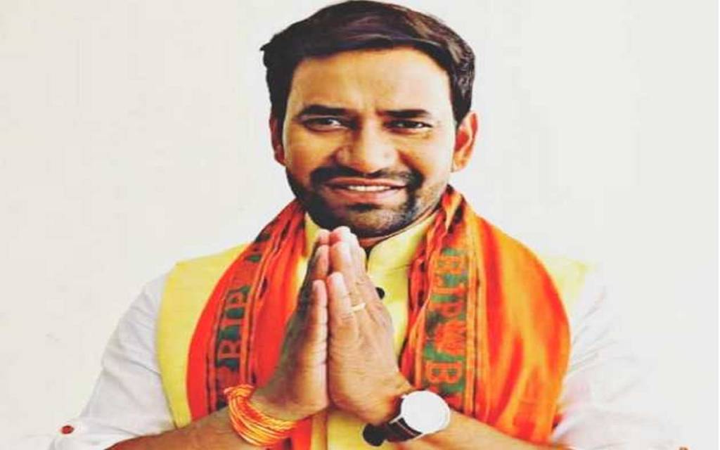 आजमगढ़ लोकसभा सीट पर भाजपा के उम्मीदवार होंगे 'निरहुआ', रामपुर सीट से घनश्याम लोधी