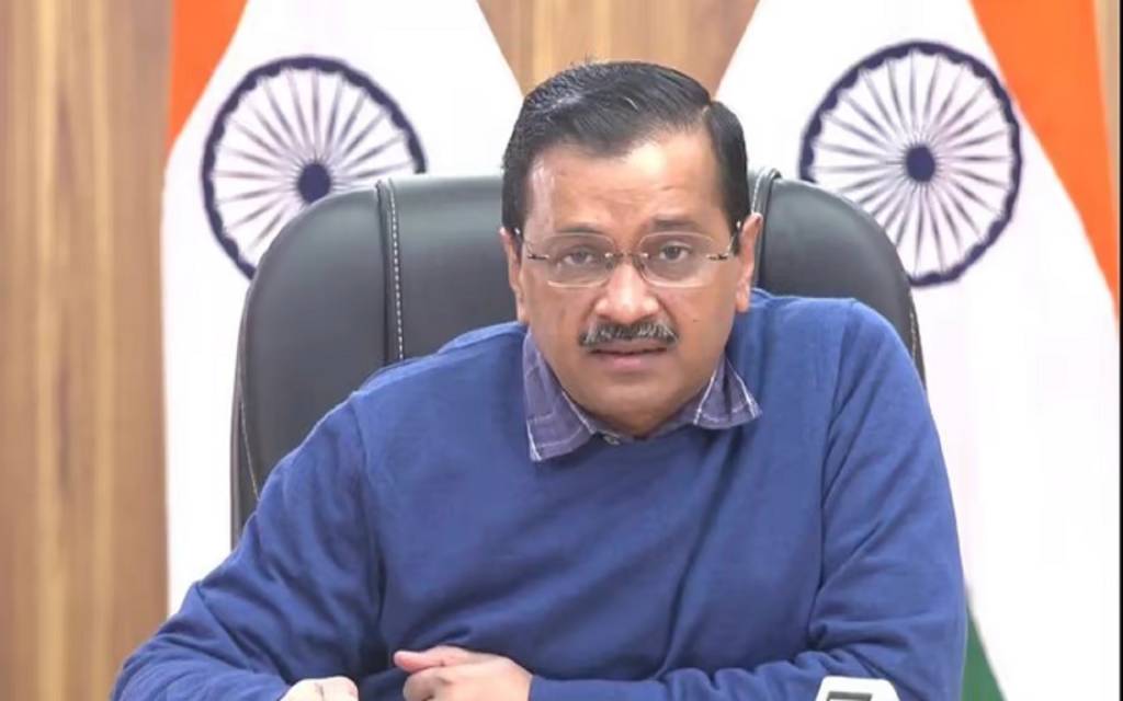 जाने क्यों...केजरीवाल ने भंग कि गुजरात इकाई