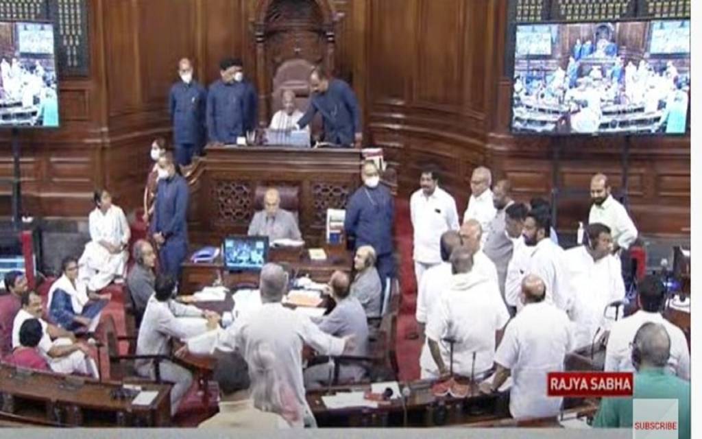 Monsoon Session: राज्यसभा से TMC नेता सुष्मिता देव समेत 11 विपक्षी सांसद सस्पेंड, वेल में प्रवेश करने पर हुई कार्रवाई