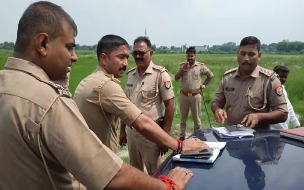 बाइक सवार बदमाशों ने युवक से छिनी सोने की चेन और विरोध करने पर गोली मारकर हुए फरार
