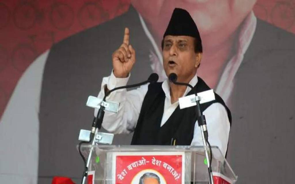 आजम खां सहित सभी नेताओं के मुकदमे वापस लेने की मांग, नरेश उत्तम की अगुवाई में DGP से मिला सपा प्रतिनिधिमंडल