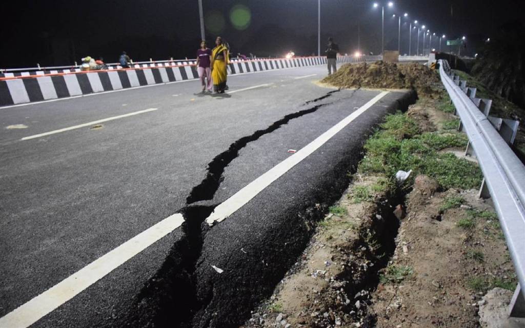 पीएम के ड्रीम प्रोजेक्ट में पड़ी दरार