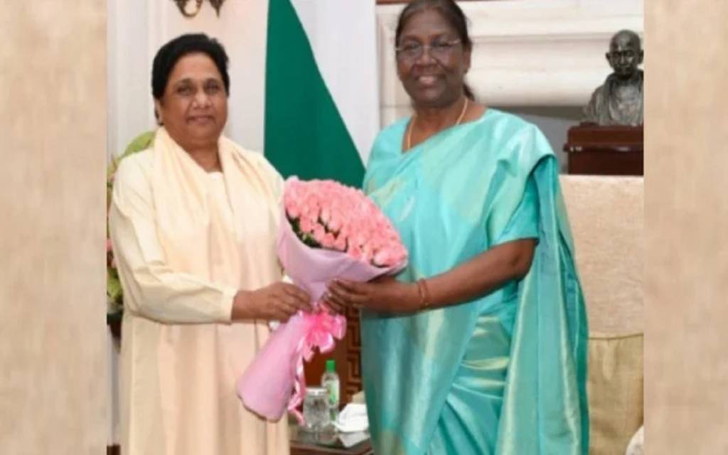 बसपा सुप्रीमो मायावती ने राष्ट्रपति मुर्मू से की मुलाकात, बोलीं- देश को उनसे बहुत आशाएं