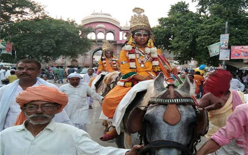 दशानन के जन्म के साथ ही रामलीला का आगाज