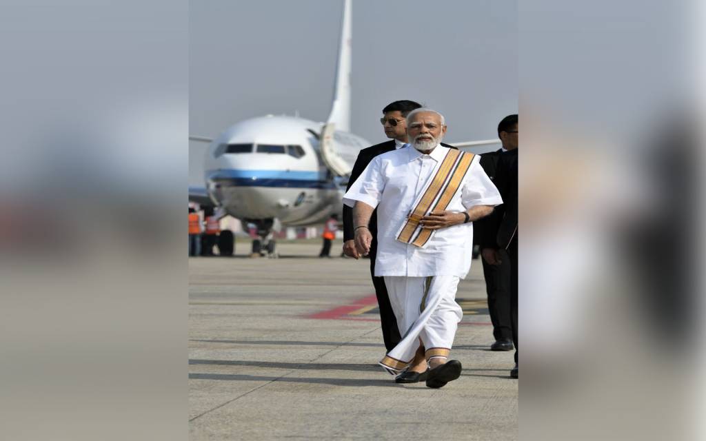 पीएम के पहनावे ने किया आकर्षित, काशी तमिल संगमम का आगाज