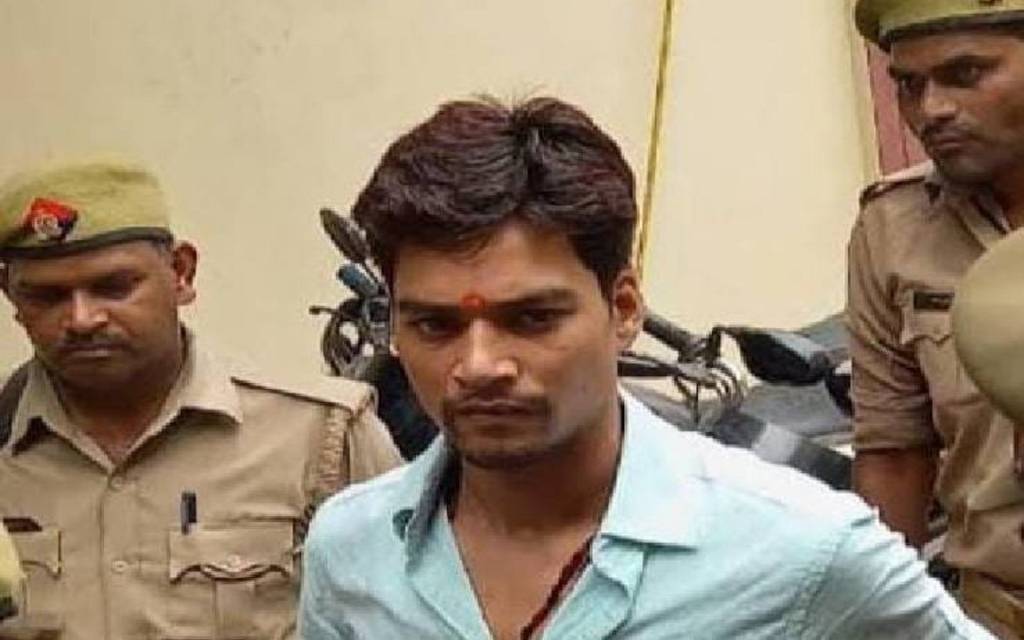 मुख्तार के गुर्गे झुन्ना पंडित ने बढ़ाई पुलिस की टेंशन