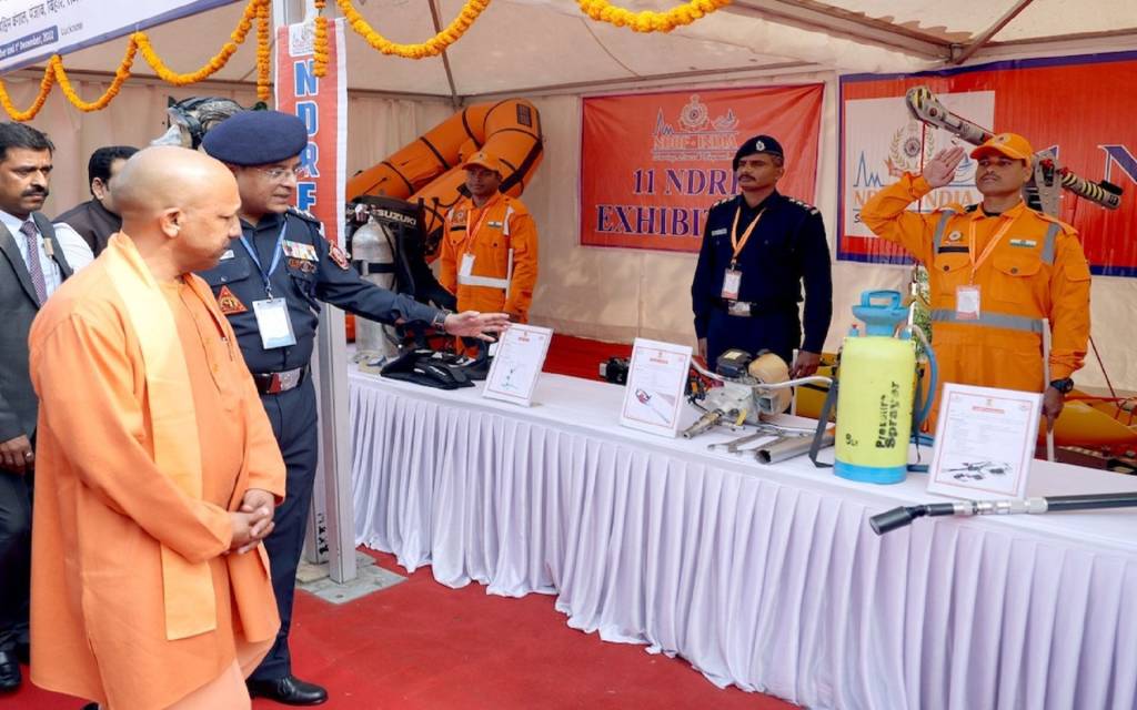 सीएम योगी ने आपदा प्रबंधन को स्कूली पाठ्यक्रम में शामिल करने का दिया सुझाव
