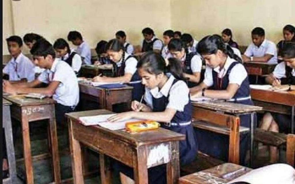 ठंड के कारण school timing में बदलाव