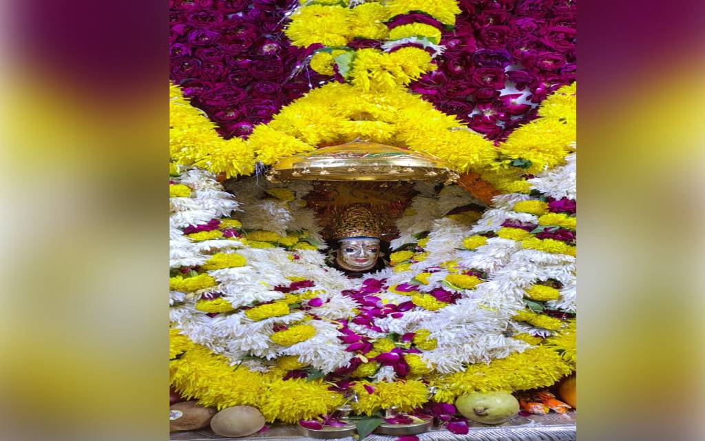 बाबा बटुक भैरव के दरबार में उमड़ी आस्था अपार
