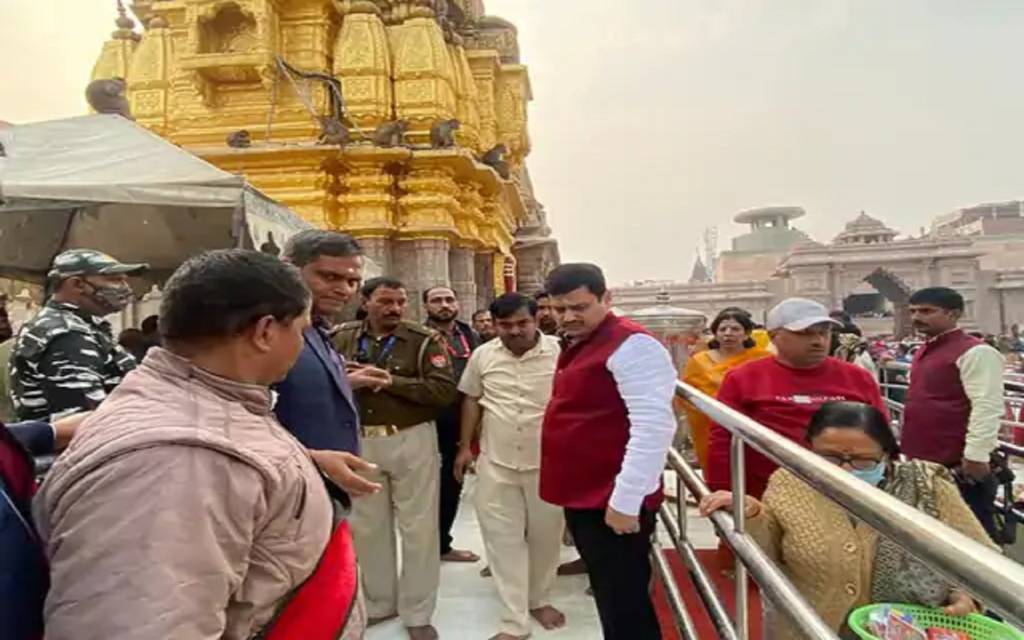 विश्वनाथ धाम: बाबा के भक्तों से कोरोना गाइडलाइन का पालन करने की अपील