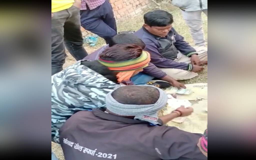 शिवपुर में धड़ल्ले से हो रहा लाखों का जुआ, पुलिस बेखबर