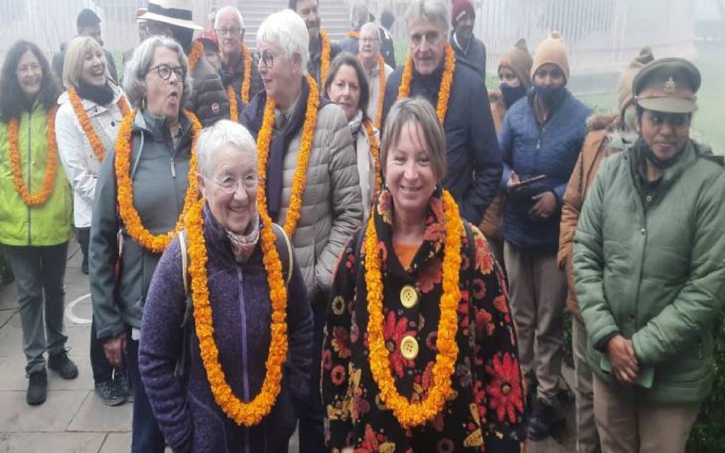 काशी पहुंचे स्विस पर्यटक, 4 दिन बाद PM करेंगे दुनिया की सबसे लंबी नदी यात्रा का शुभारंभ