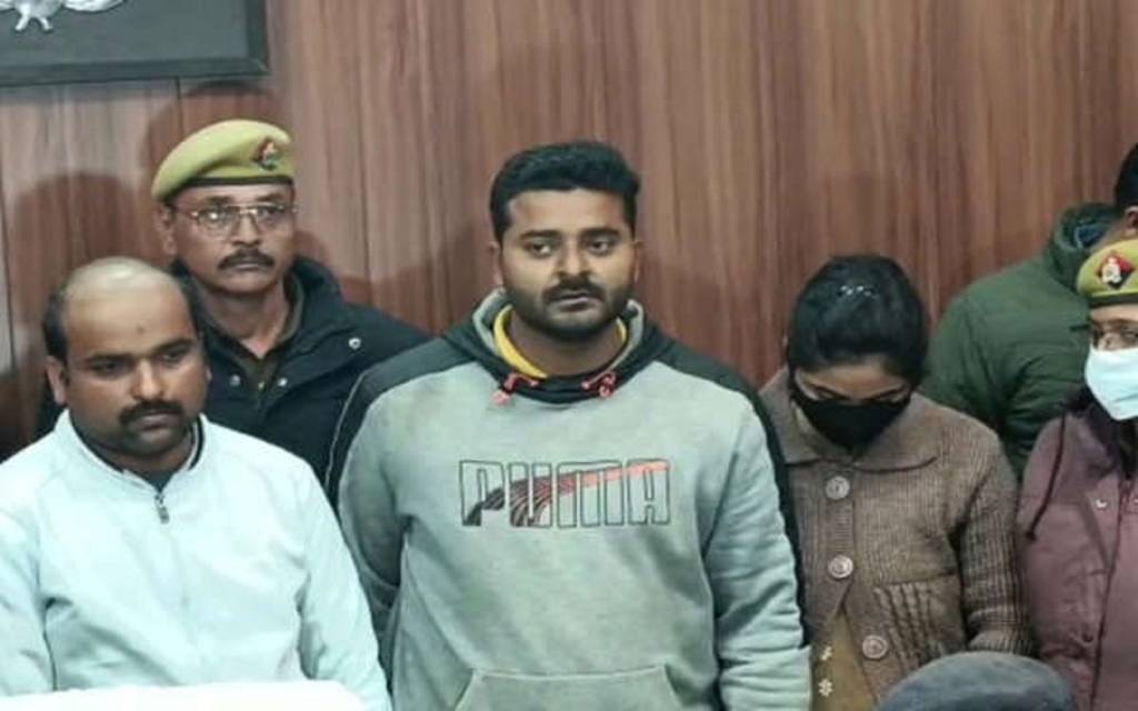 फिरौती न मिलने पर कर दी साड़ी कारोबारी की हत्या,शव की तलाश में पुलिस 