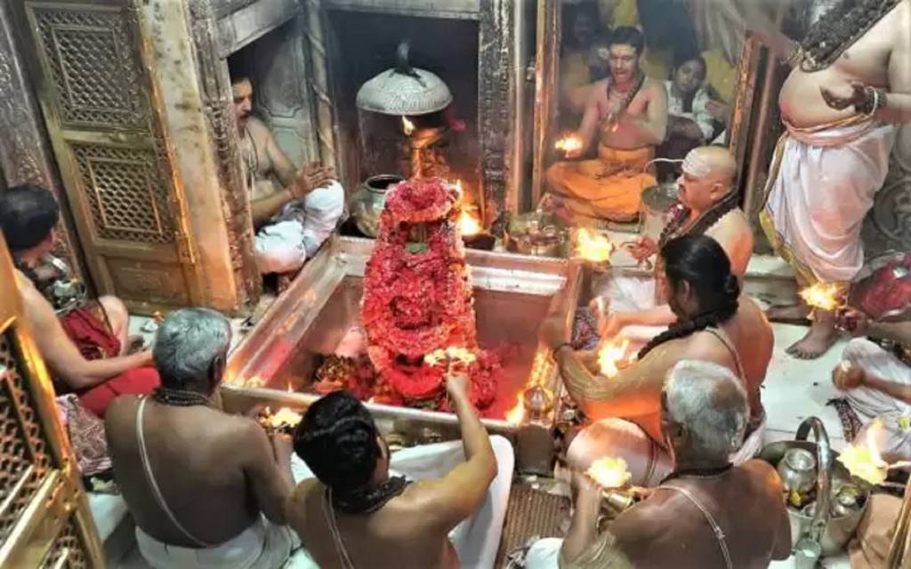 विश्वनाथ धाम: बाबा की आरती होगी महंगी, एक से लागू होगा नया रेट