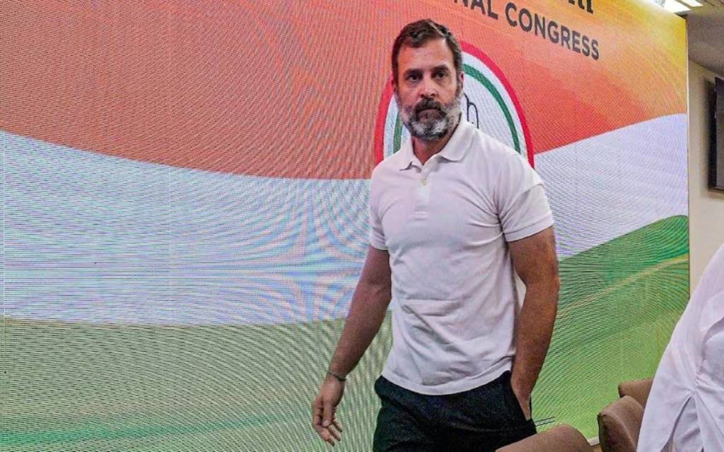 24 अप्रैल तक राहुल को खाली करना होगा बंगला