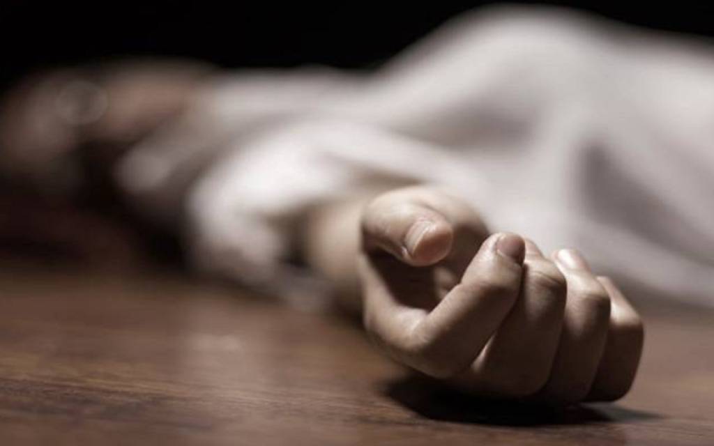 ट्रैक्टर में साड़ी फसने से महिला की मौत, मचा कोहराम