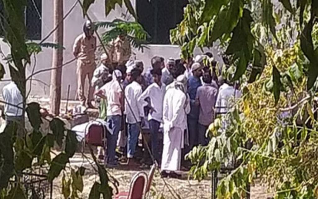 माफिया अतीक के बेटे असद और शूटर गुलाम का शव हुआ सुपुर्द-ए-खाक