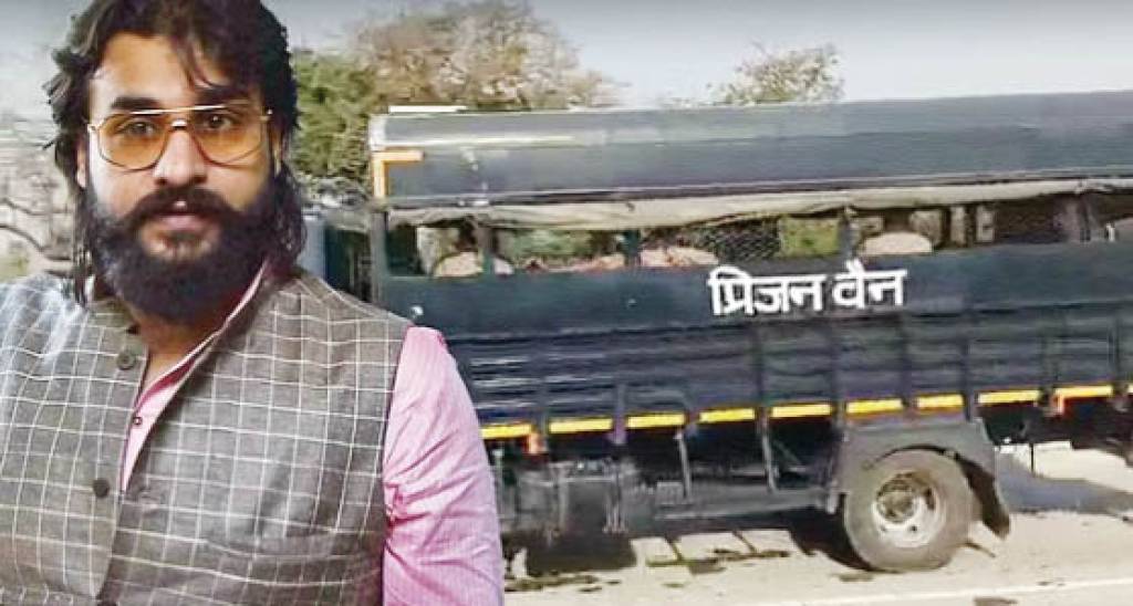 अब्बास मुख्तार की कब्र पर फातिहा पढ़ेगा