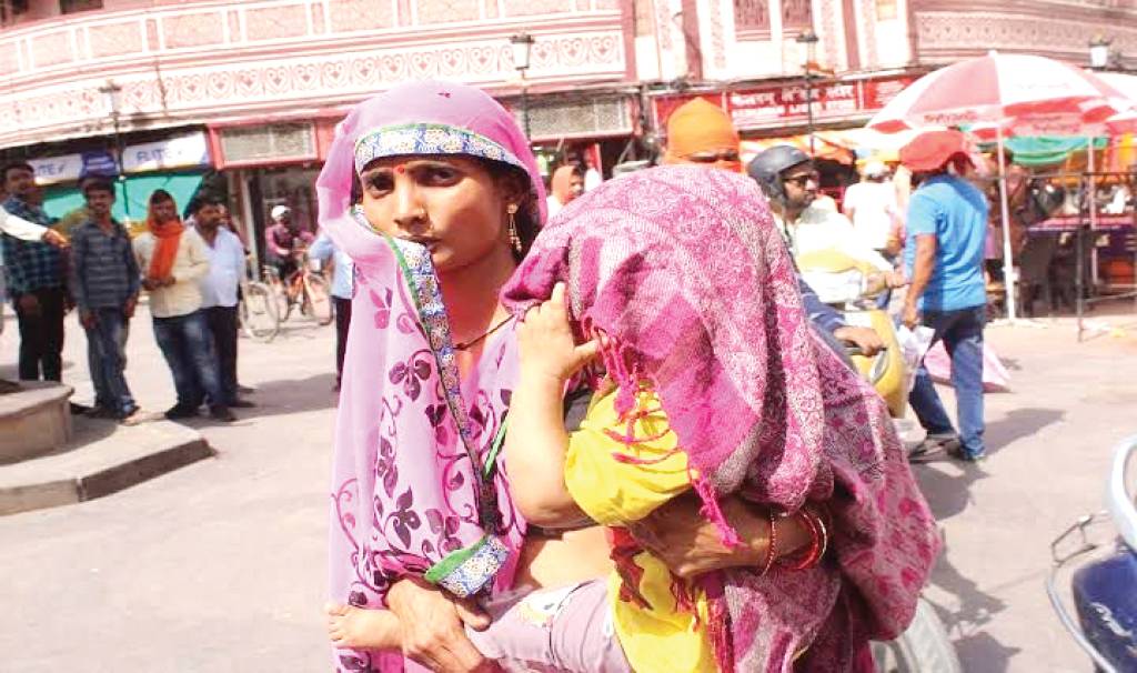 वाराणसी में वार्म नाइट व हीट वेव का खतरा