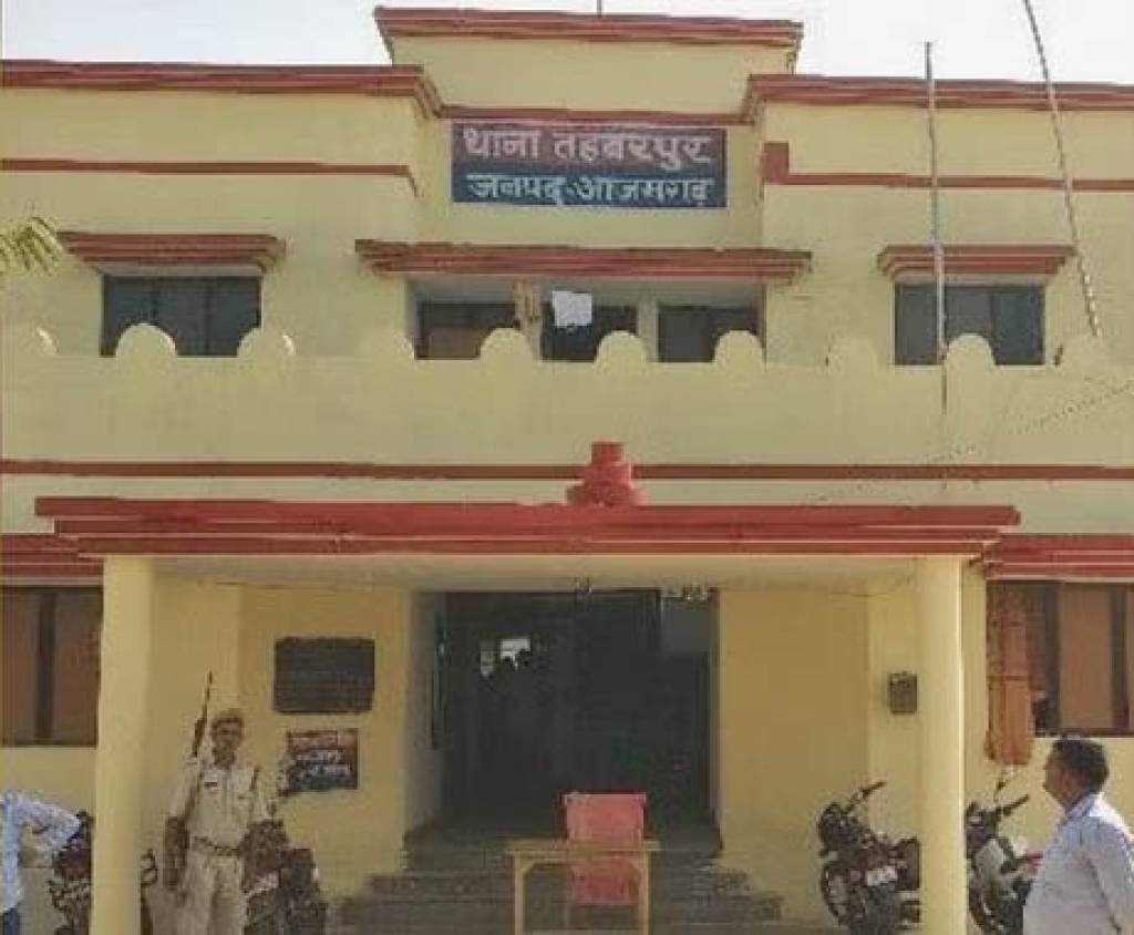 गाने की फरमाइश को लेकर विवाद, दो पक्षों में जमकर चले लाठी-डंडे