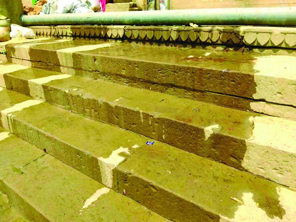 डूब गई करोड़ों की थैली, गंगा मैली की मैली