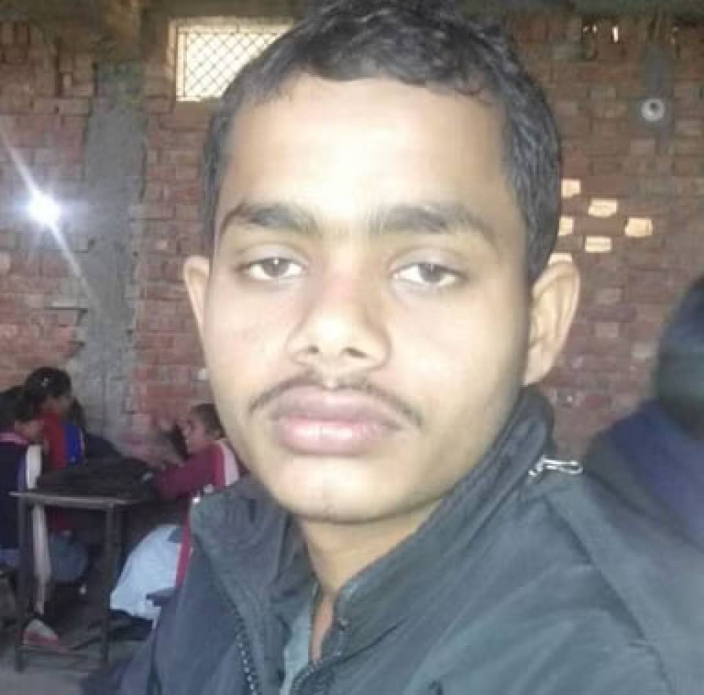 दुकान बंद कर साइकिल से घर लौट रहा था मिठाई कारोबारी, नहीं पता था रास्ते में मिलेगी मौत
