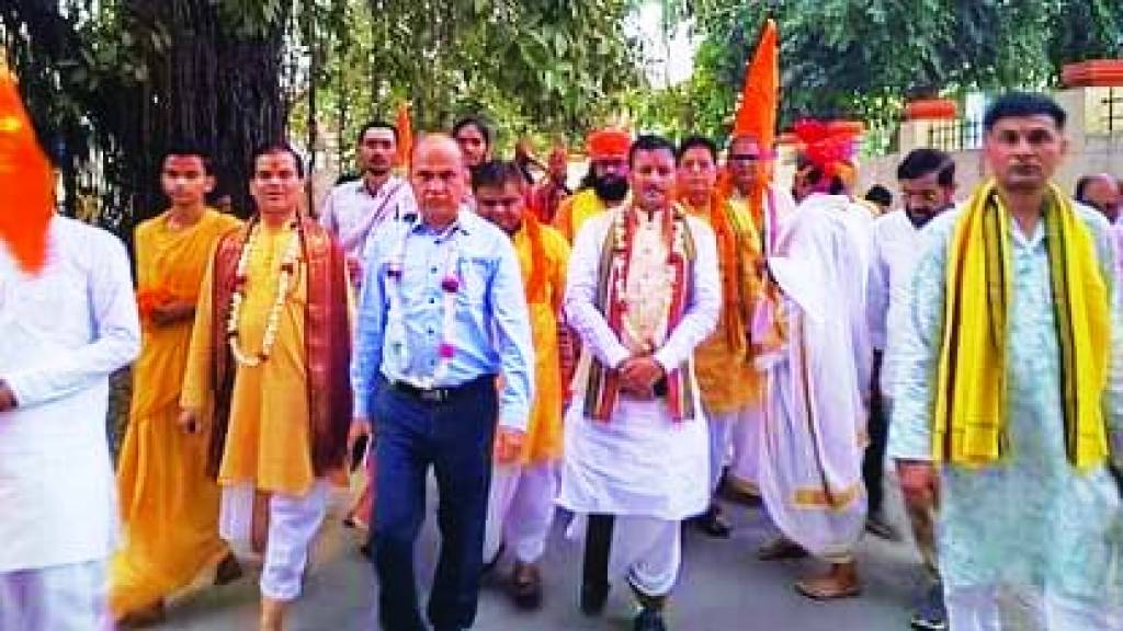 स्वच्छ वातावरण का निर्माण करना ही हमारा मूल लक्ष्य : कुलपति