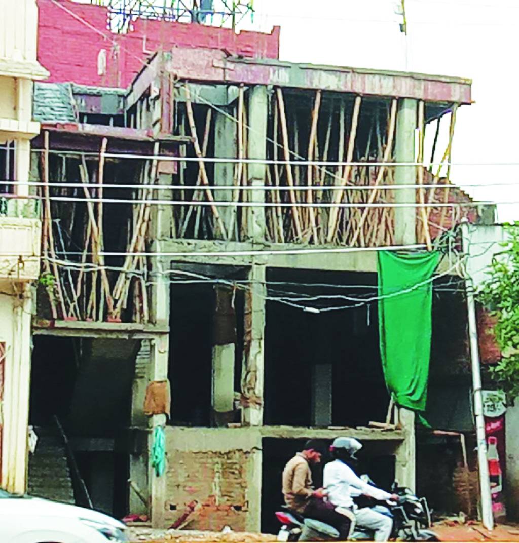 वीडीए जोनल देगें ज्ञान, कैसे कराना हैं अवैध निर्माण