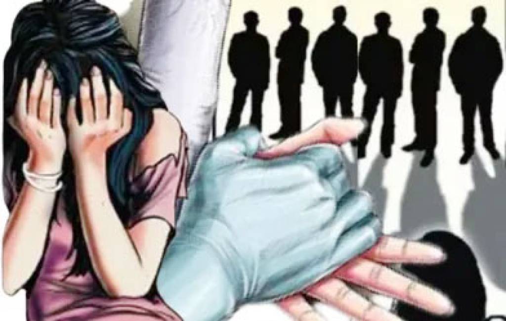 सात साल की बालिका के साथ सामूहिक दुष्कर्म
