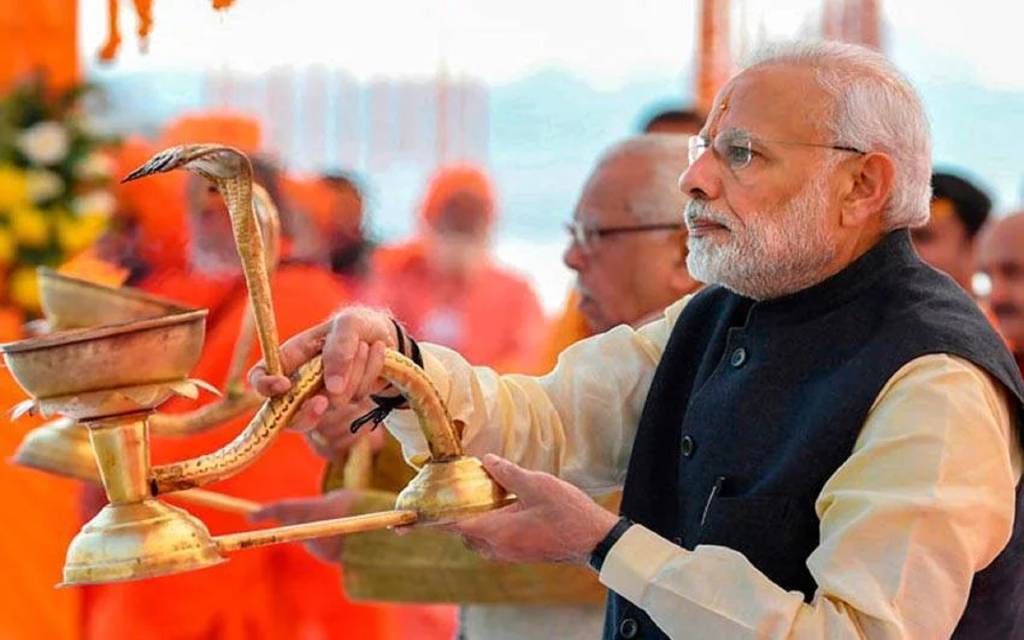 Maha Kumbh: प्रयागराज में पीएम मोदी करेंगे गंगा पूजन, करोड़ों की परियोजनाओं की देंगे सौगात