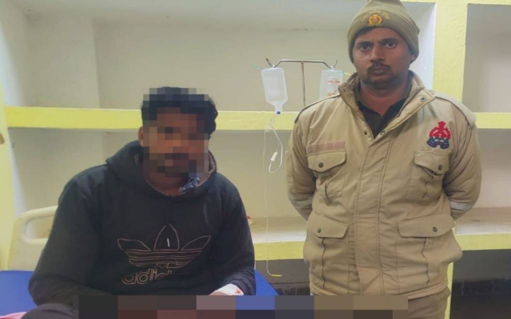 पुलिस मुठभेड़ में पकड़ा गया गो तस्कर, एक के पैर में लगी गोली, दूसरा साथी फरार