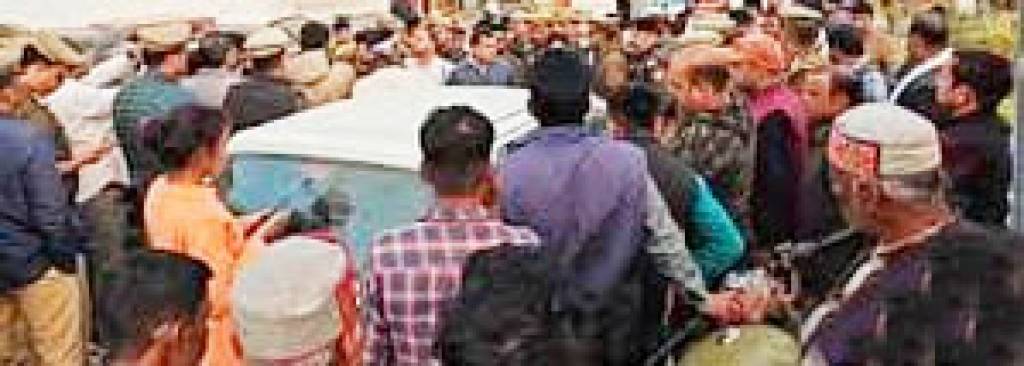 नाबालिग संग बर्बरता, आहत हो पीड़ीत ने दी जान