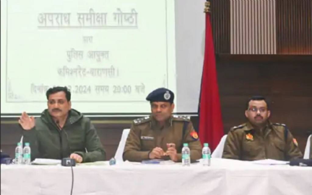 महिला श्रद्धालु से दुर्व्यवहार में दशाश्वमेध थाना प्रभारी लाइन हाजिर