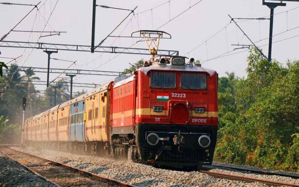 महाकुंभ के लिए 18 फरवरी से चलेगी स्पेशल ट्रेन, जानिये रूट और शेड्यूल