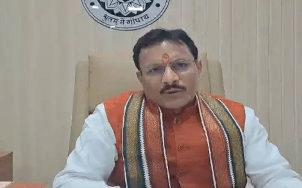 संस्कृत विश्वविद्यालय के वीसी के नाम से फेसबुक पर आईडी बनाकर सोशल मीडिया में शेयर किया आपत्तिजनक पोस्ट, FIR दर्ज, पुलिस कर रही छानबीन