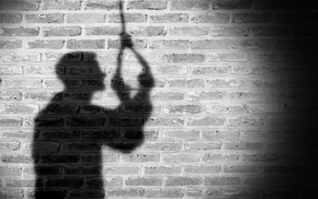 घरेलू कलह में ऑटो चालक ने की खुदकुशी, परिवार में मचा कोहराम
