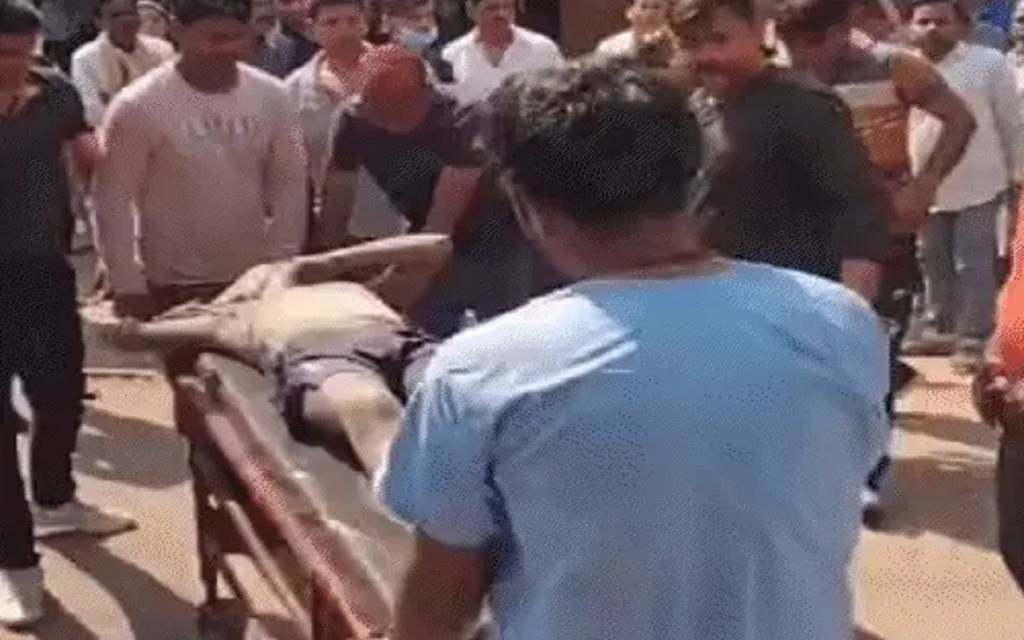 कानपुर में नशेबाजी के चलते दोस्त की कर दी हत्या, युवक के शव को गंगा मे फेंककर हुए फ़रार