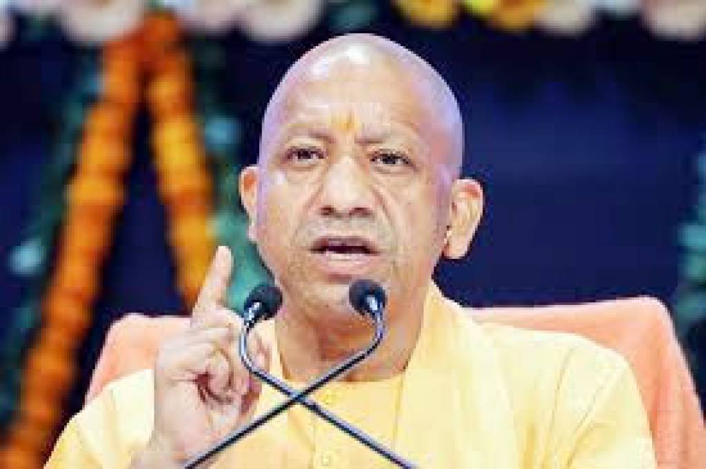 फसलों में आग न लगे...अधिकारी करें इंतजाम: सीएम योगी