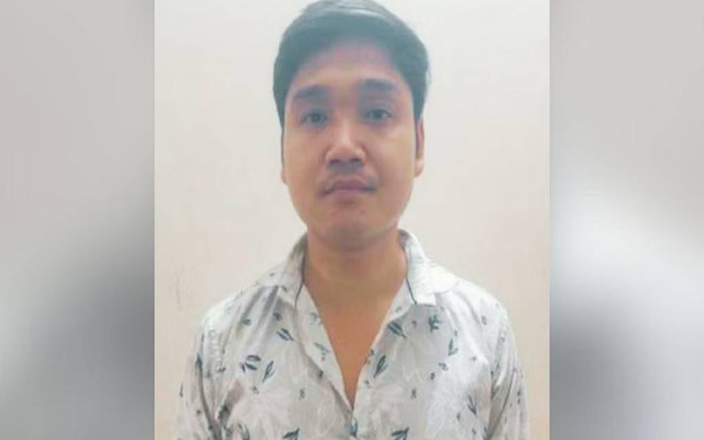 वाराणसी में यूपी एटीएस का एक्शन :15 साल से फर्जी कागजात की मदद से रह रहा बांग्लादेशी गिरफ्तार, आधार कार्ड बनवाकर रचाई शादी