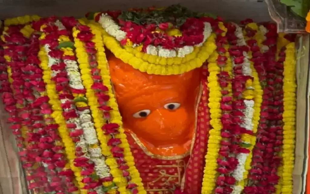 Hanuman Jayanti: विश्वनाथ धाम में अक्षयवट हनुमान जी का मनाया गया जन्मोत्सव, दर्शन कर रहे भक्त