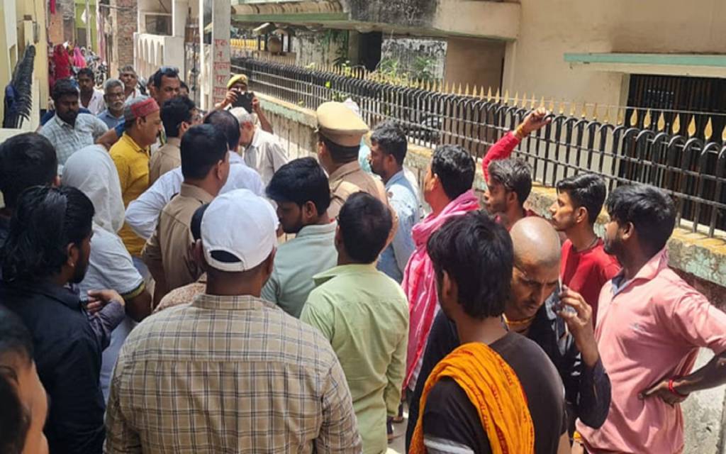 वाराणसी में विवाहिता ने की खुदकुशी, पुलिस कर रही है तफ्तीश