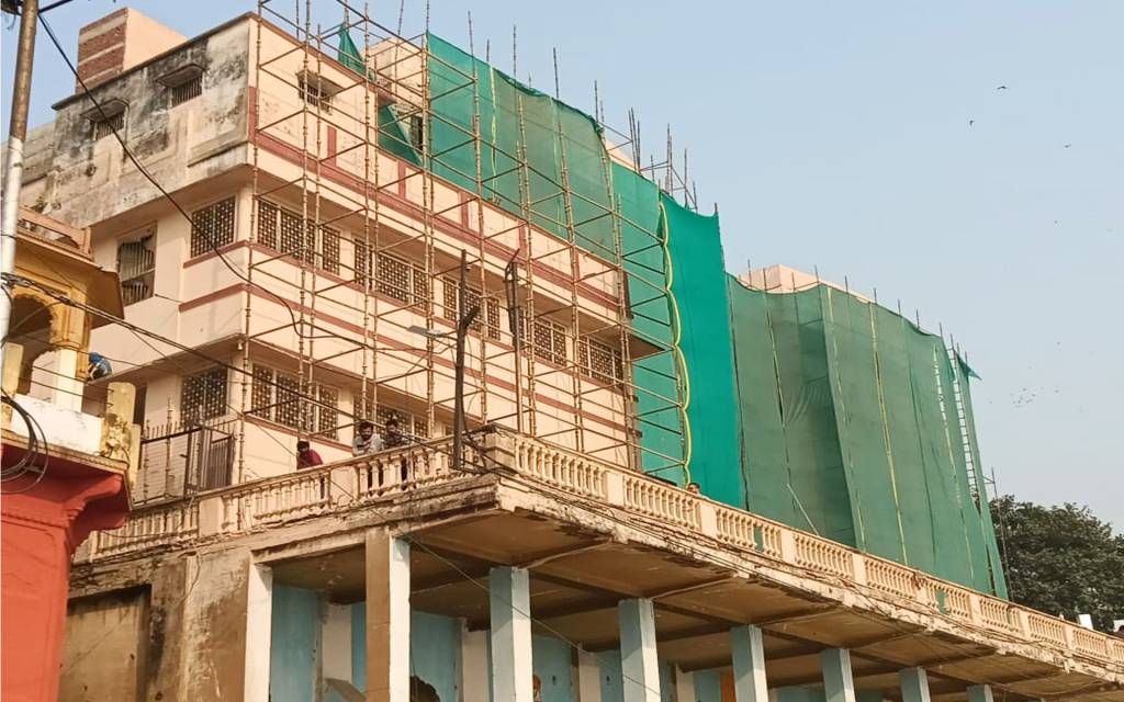 नौनिहालों की किलकारी नहीं अब रूम सर्विस की बजेगी घंटी